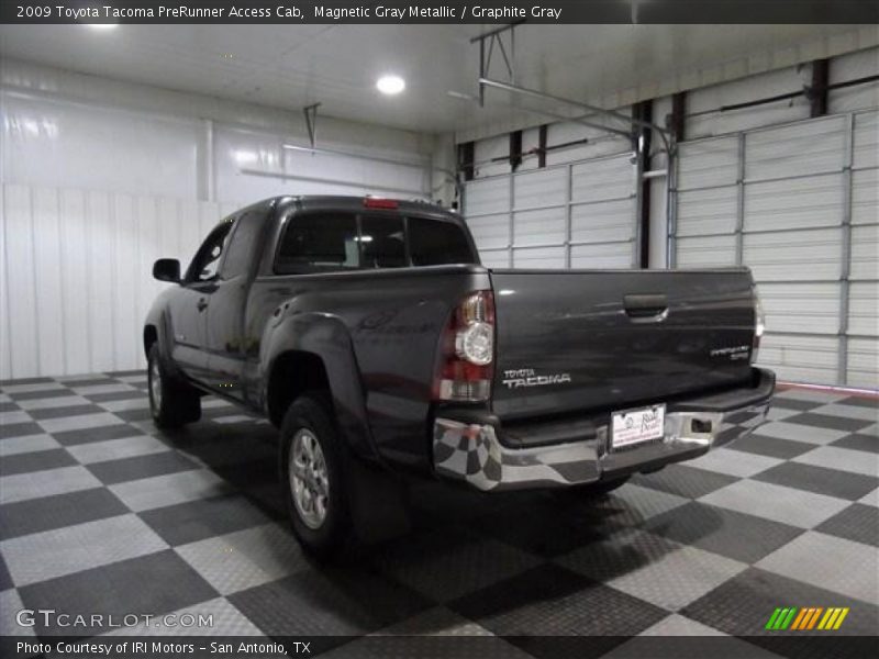 Magnetic Gray Metallic / Graphite Gray 2009 Toyota Tacoma PreRunner Access Cab
