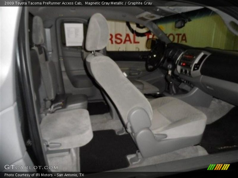 Magnetic Gray Metallic / Graphite Gray 2009 Toyota Tacoma PreRunner Access Cab