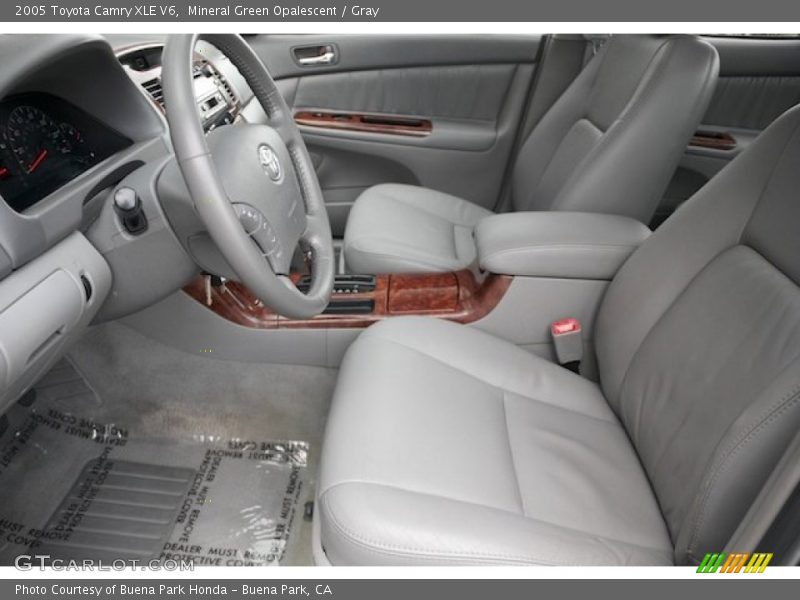 Mineral Green Opalescent / Gray 2005 Toyota Camry XLE V6