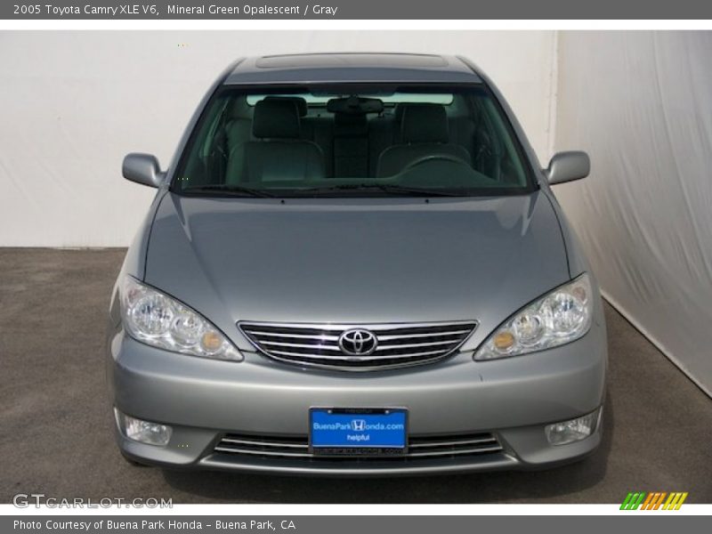Mineral Green Opalescent / Gray 2005 Toyota Camry XLE V6