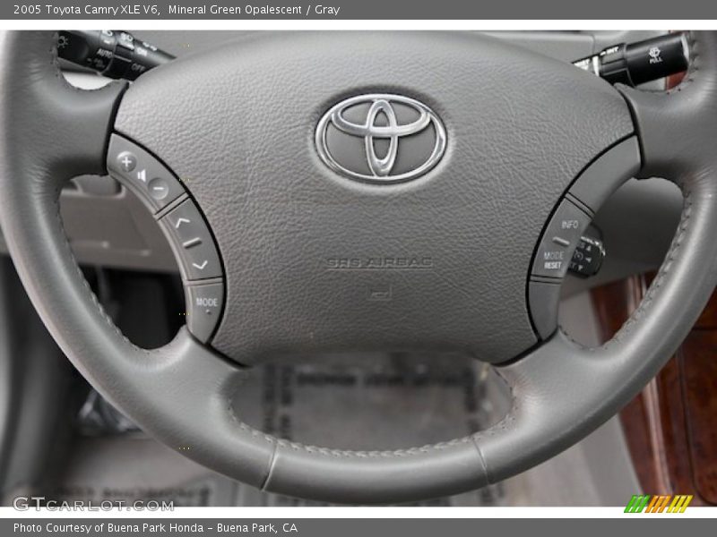 Mineral Green Opalescent / Gray 2005 Toyota Camry XLE V6