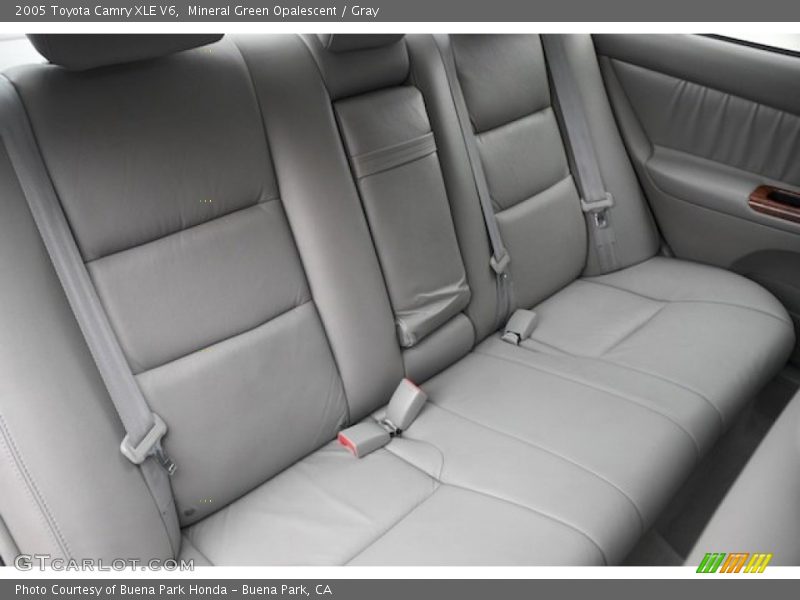Mineral Green Opalescent / Gray 2005 Toyota Camry XLE V6