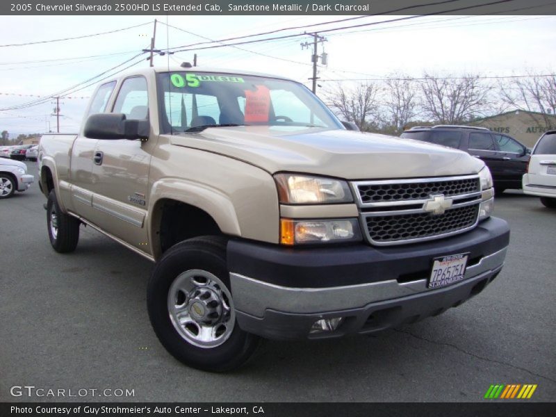 Sandstone Metallic / Dark Charcoal 2005 Chevrolet Silverado 2500HD LS Extended Cab