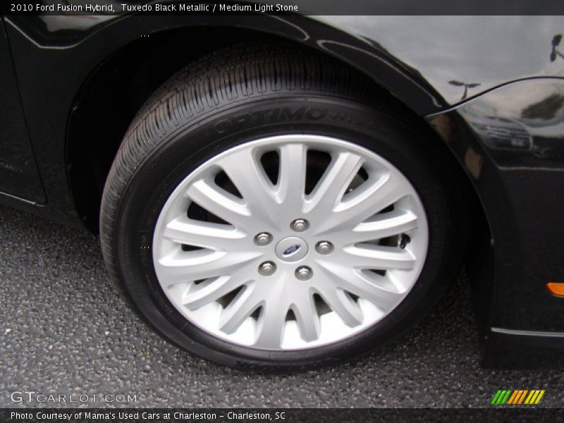 Tuxedo Black Metallic / Medium Light Stone 2010 Ford Fusion Hybrid