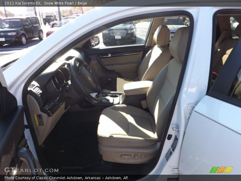 Snow White Pearl / Beige 2011 Kia Sorento EX