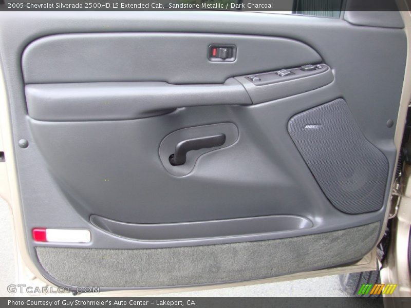 Door Panel of 2005 Silverado 2500HD LS Extended Cab