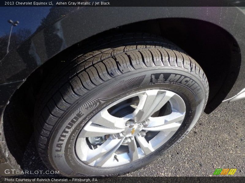 Ashen Gray Metallic / Jet Black 2013 Chevrolet Equinox LS