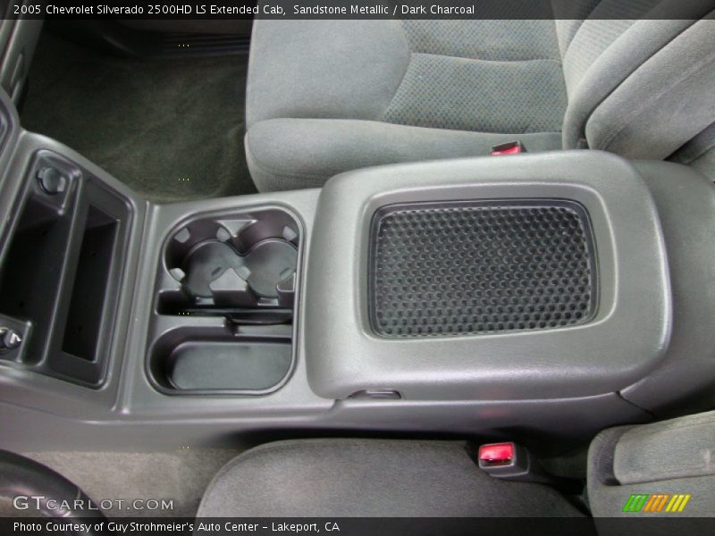Sandstone Metallic / Dark Charcoal 2005 Chevrolet Silverado 2500HD LS Extended Cab