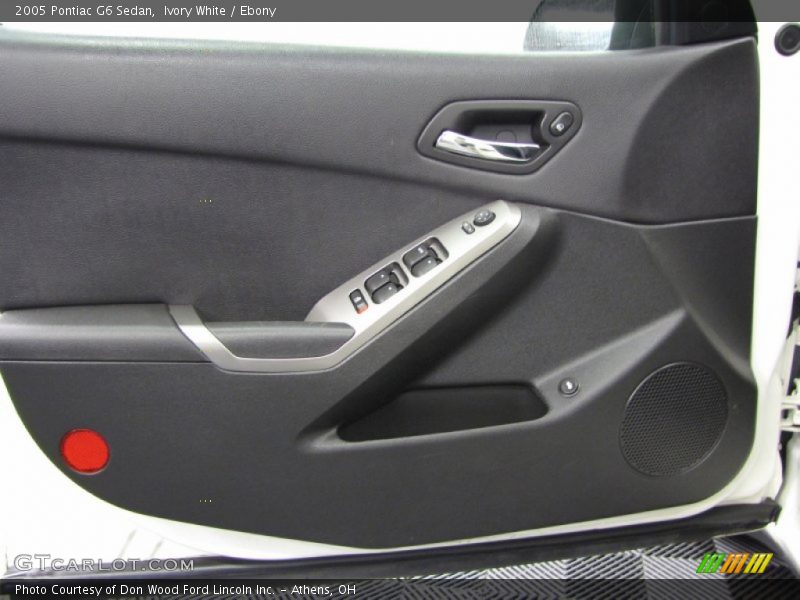 Ivory White / Ebony 2005 Pontiac G6 Sedan