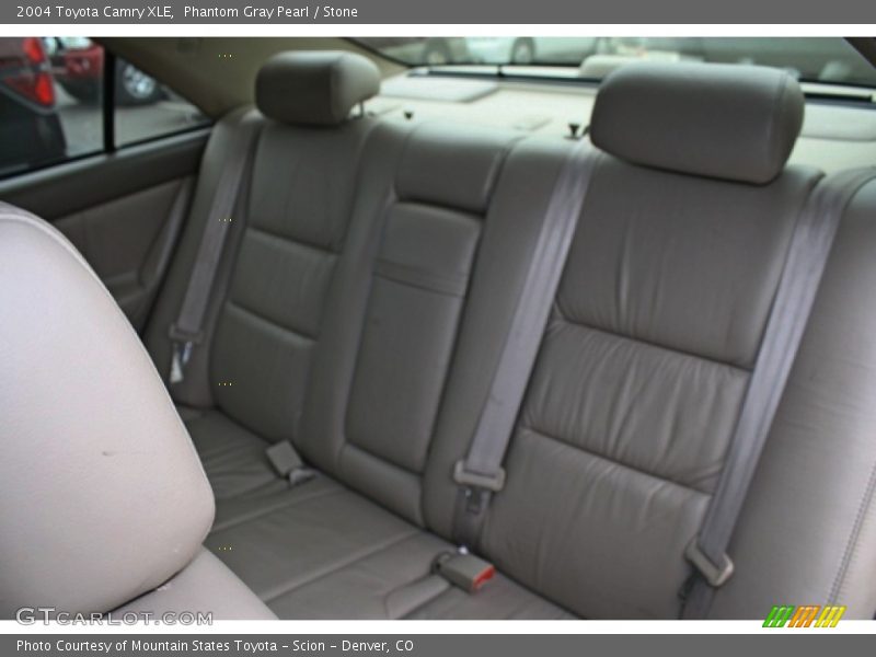 Phantom Gray Pearl / Stone 2004 Toyota Camry XLE
