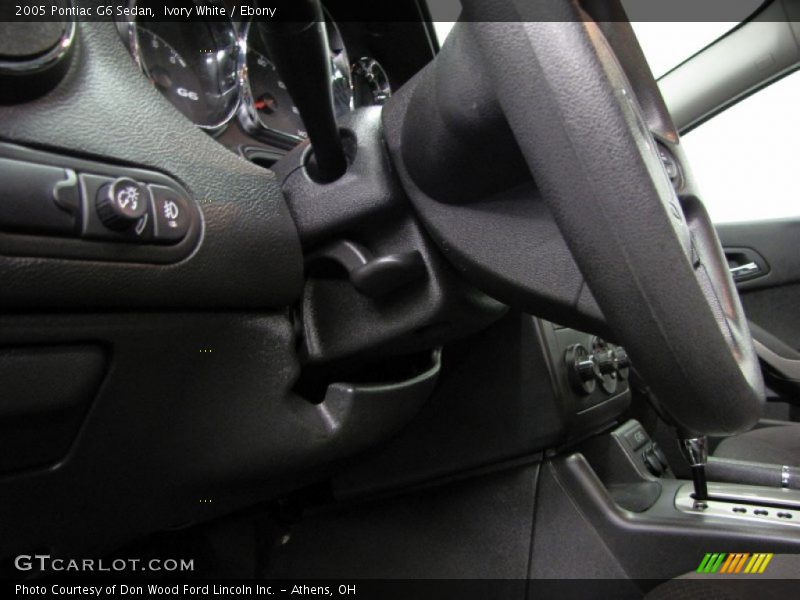 Ivory White / Ebony 2005 Pontiac G6 Sedan