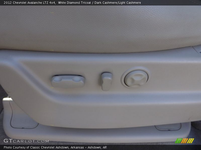 White Diamond Tricoat / Dark Cashmere/Light Cashmere 2012 Chevrolet Avalanche LTZ 4x4