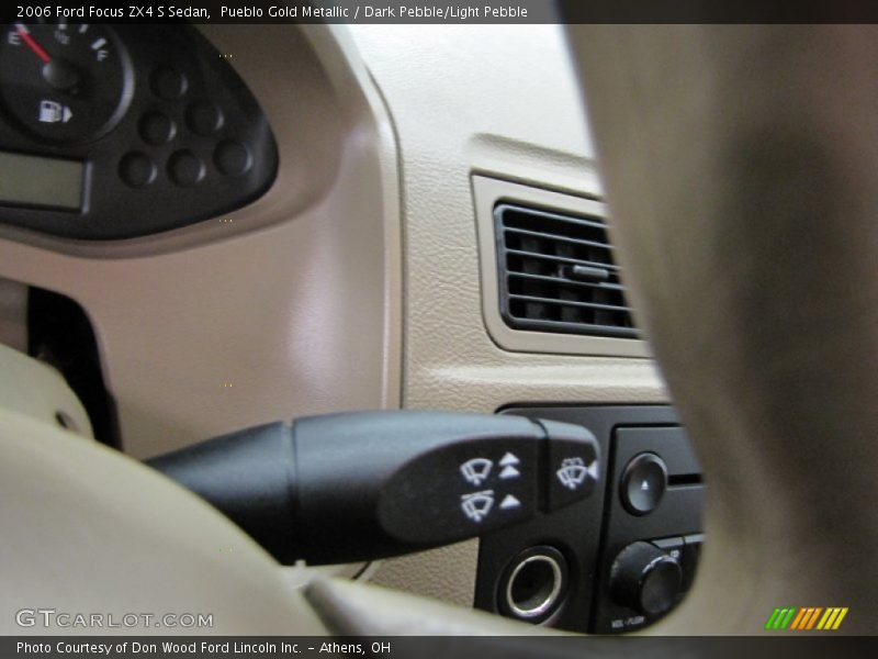 Pueblo Gold Metallic / Dark Pebble/Light Pebble 2006 Ford Focus ZX4 S Sedan