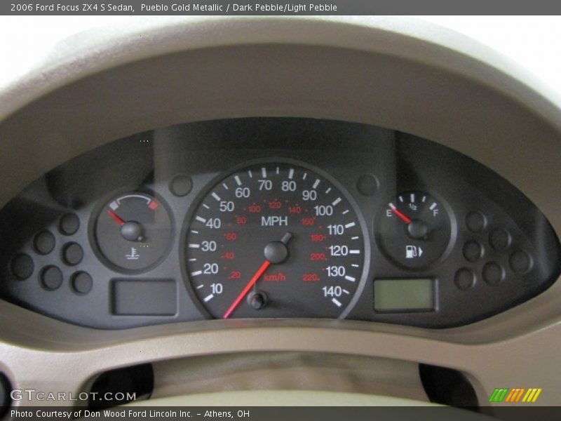 Pueblo Gold Metallic / Dark Pebble/Light Pebble 2006 Ford Focus ZX4 S Sedan