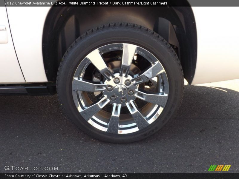 White Diamond Tricoat / Dark Cashmere/Light Cashmere 2012 Chevrolet Avalanche LTZ 4x4