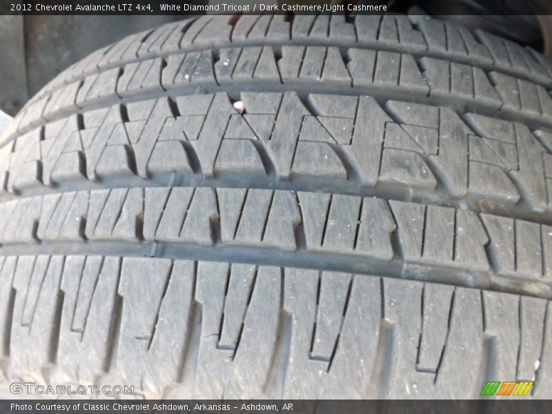 White Diamond Tricoat / Dark Cashmere/Light Cashmere 2012 Chevrolet Avalanche LTZ 4x4