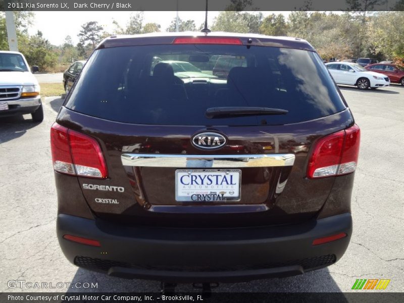 Dark Cherry / Black 2011 Kia Sorento LX