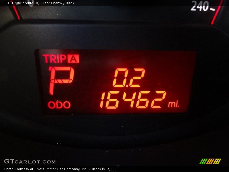 Dark Cherry / Black 2011 Kia Sorento LX
