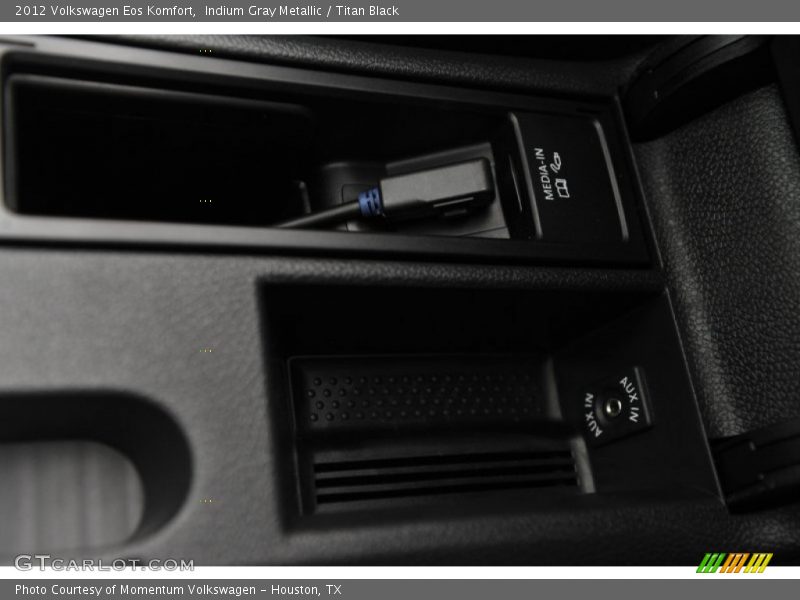 Indium Gray Metallic / Titan Black 2012 Volkswagen Eos Komfort
