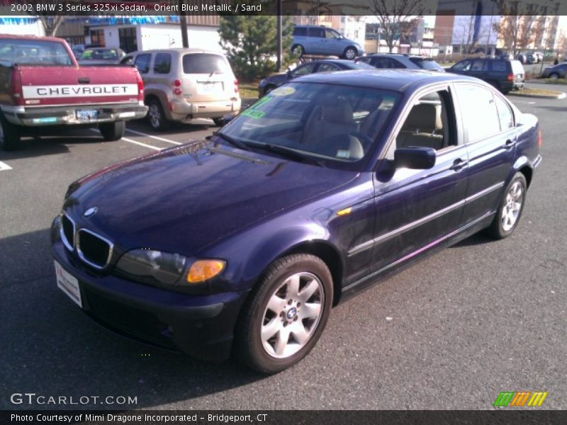 Front 3/4 View of 2002 3 Series 325xi Sedan