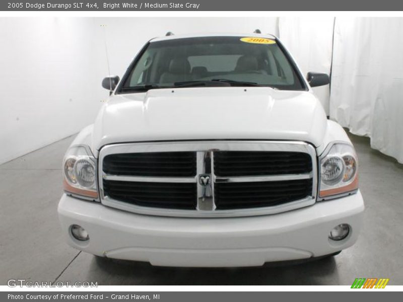 Bright White / Medium Slate Gray 2005 Dodge Durango SLT 4x4