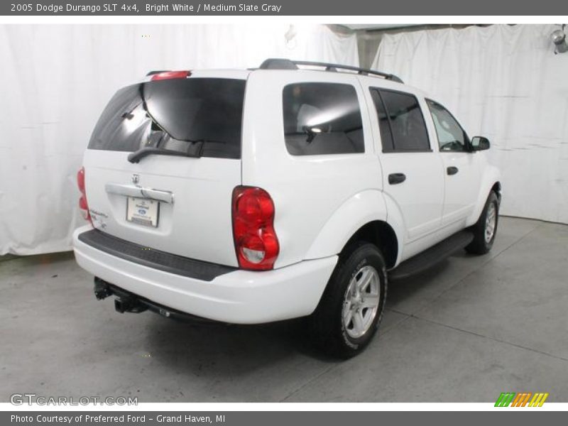 Bright White / Medium Slate Gray 2005 Dodge Durango SLT 4x4