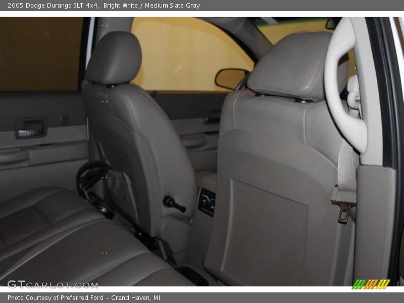 Bright White / Medium Slate Gray 2005 Dodge Durango SLT 4x4