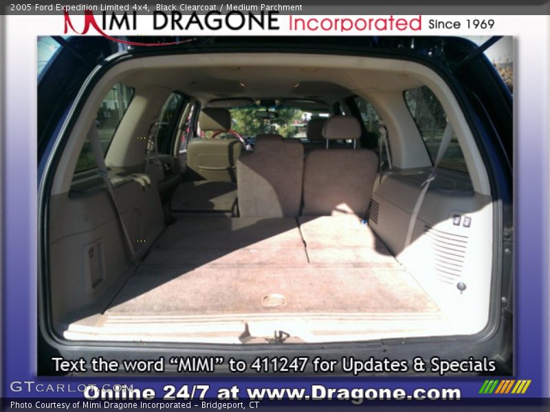 Black Clearcoat / Medium Parchment 2005 Ford Expedition Limited 4x4