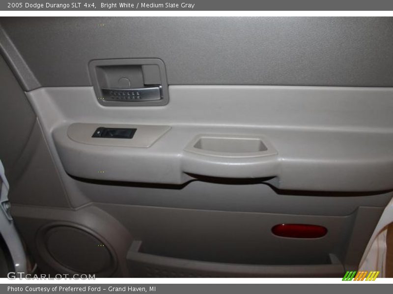 Bright White / Medium Slate Gray 2005 Dodge Durango SLT 4x4
