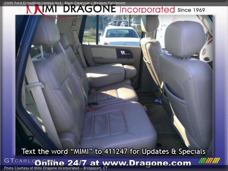 Black Clearcoat / Medium Parchment 2005 Ford Expedition Limited 4x4