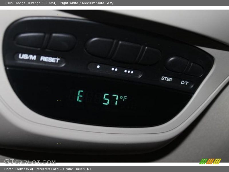 Bright White / Medium Slate Gray 2005 Dodge Durango SLT 4x4
