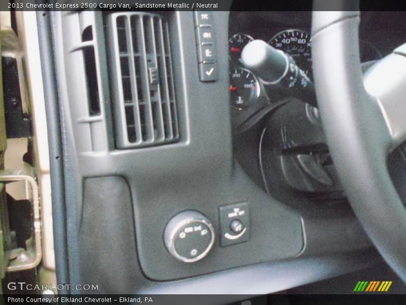 Sandstone Metallic / Neutral 2013 Chevrolet Express 2500 Cargo Van