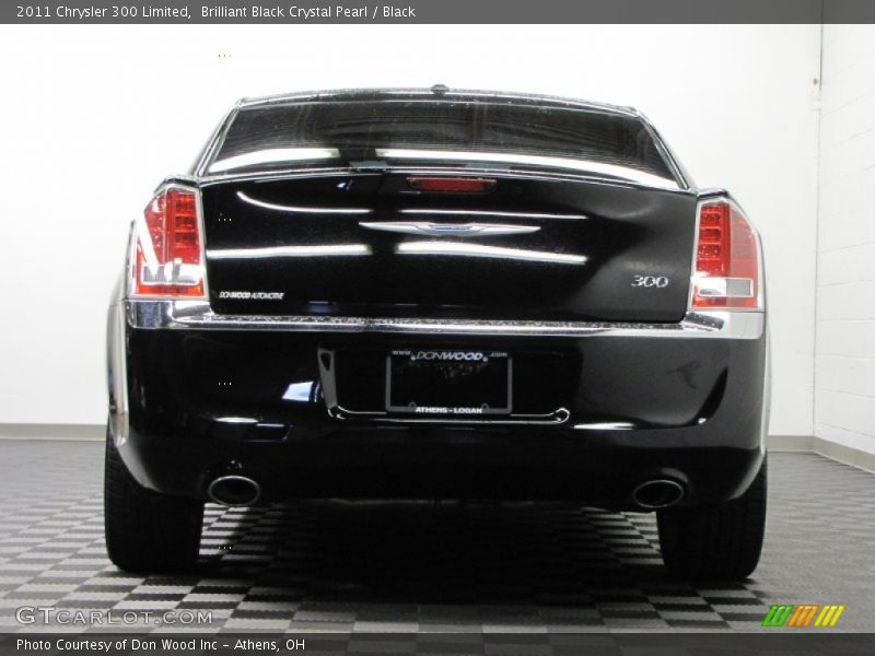Brilliant Black Crystal Pearl / Black 2011 Chrysler 300 Limited