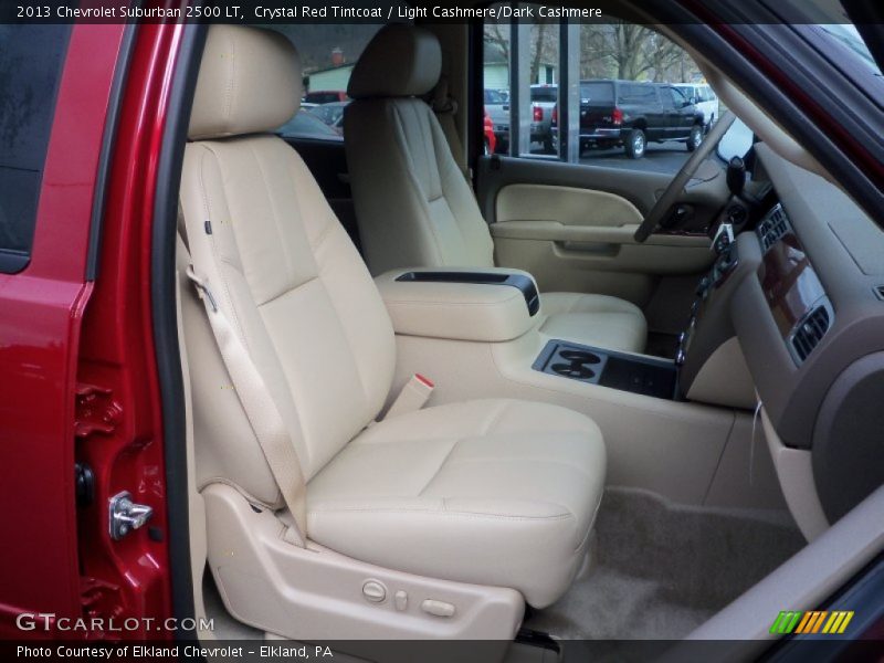  2013 Suburban 2500 LT Light Cashmere/Dark Cashmere Interior