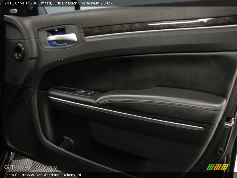 Brilliant Black Crystal Pearl / Black 2011 Chrysler 300 Limited