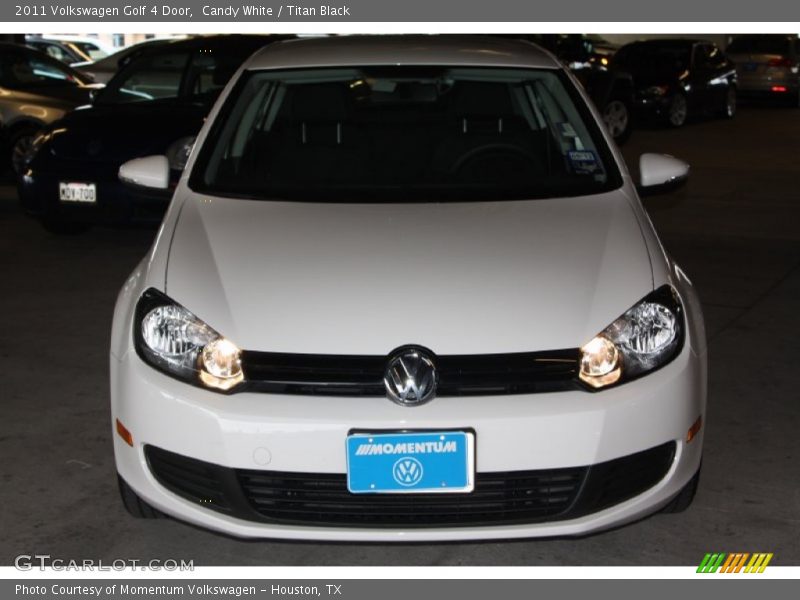 Candy White / Titan Black 2011 Volkswagen Golf 4 Door