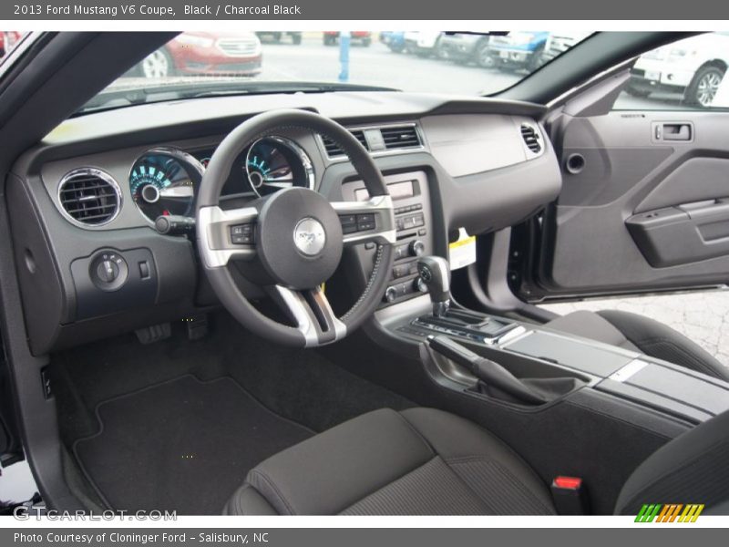 Black / Charcoal Black 2013 Ford Mustang V6 Coupe