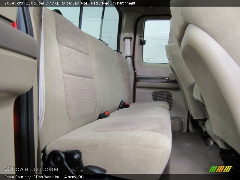 Red / Medium Parchment 2004 Ford F250 Super Duty XLT SuperCab 4x4