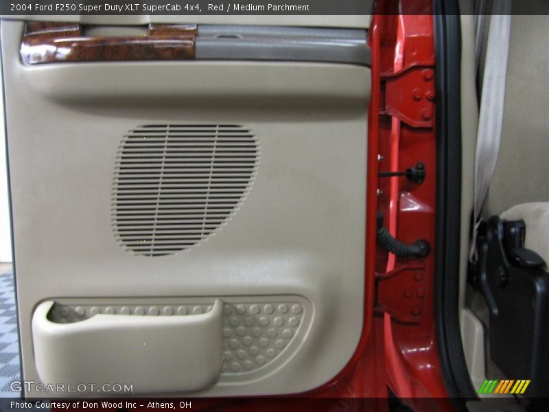 Red / Medium Parchment 2004 Ford F250 Super Duty XLT SuperCab 4x4