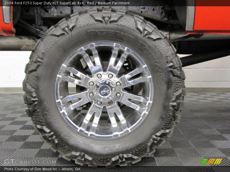 Custom Wheels of 2004 F250 Super Duty XLT SuperCab 4x4