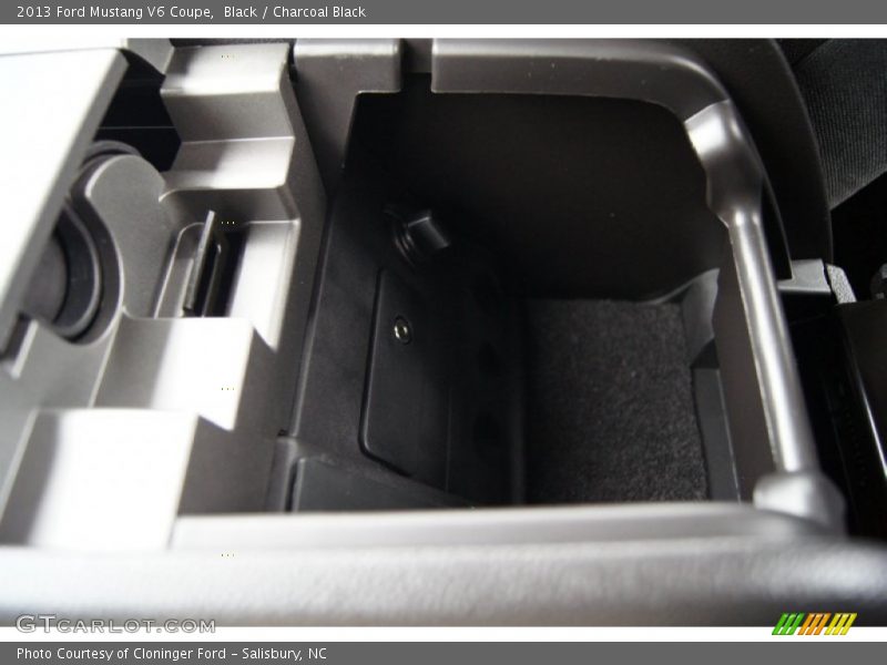 Black / Charcoal Black 2013 Ford Mustang V6 Coupe