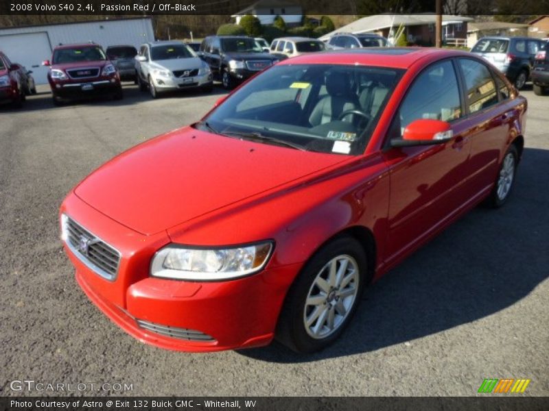 Passion Red / Off-Black 2008 Volvo S40 2.4i