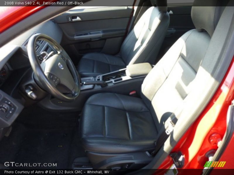 Passion Red / Off-Black 2008 Volvo S40 2.4i