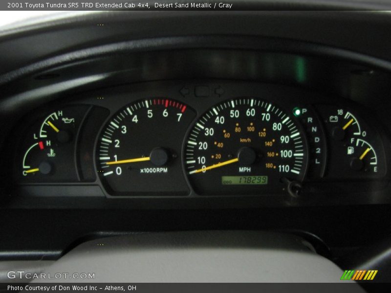 Desert Sand Metallic / Gray 2001 Toyota Tundra SR5 TRD Extended Cab 4x4