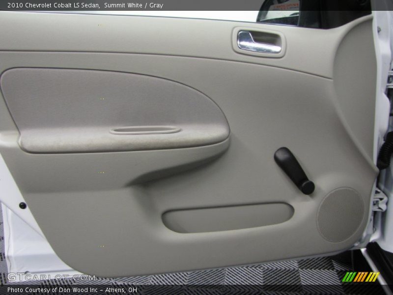Summit White / Gray 2010 Chevrolet Cobalt LS Sedan
