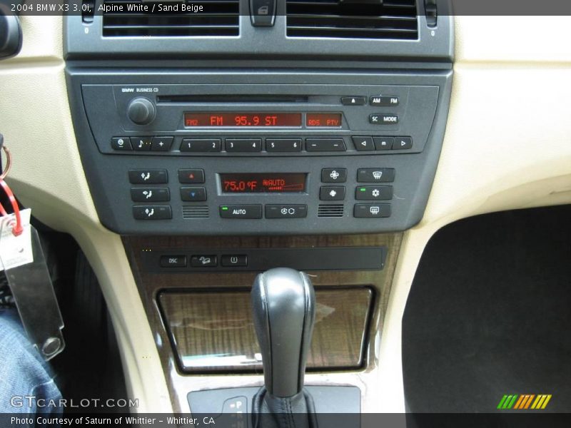 Alpine White / Sand Beige 2004 BMW X3 3.0i