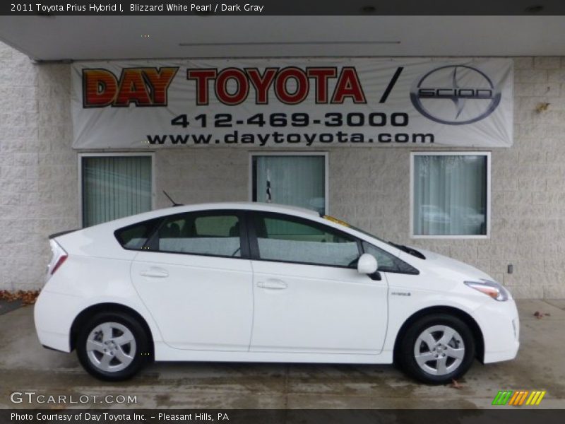 Blizzard White Pearl / Dark Gray 2011 Toyota Prius Hybrid I