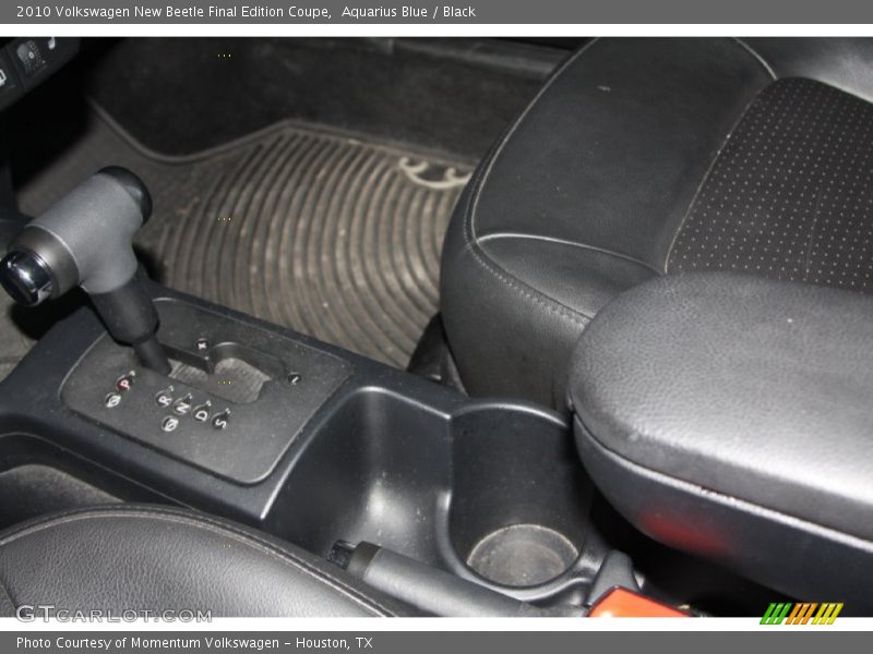 Aquarius Blue / Black 2010 Volkswagen New Beetle Final Edition Coupe