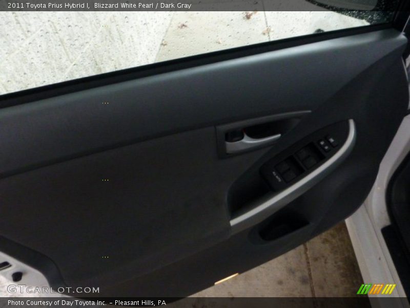 Blizzard White Pearl / Dark Gray 2011 Toyota Prius Hybrid I