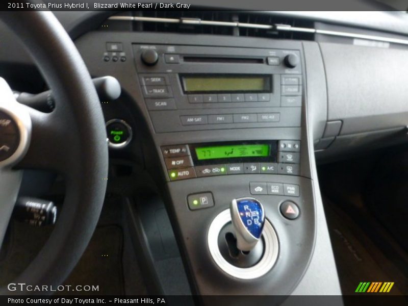 Blizzard White Pearl / Dark Gray 2011 Toyota Prius Hybrid I